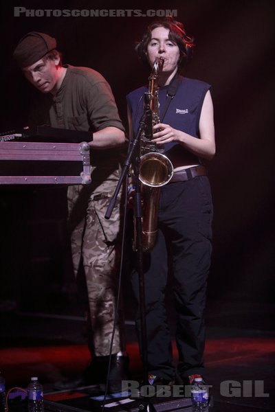 FAT DOG - 2024-03-01 - PARIS - CentQuatre - Salle 400 - 